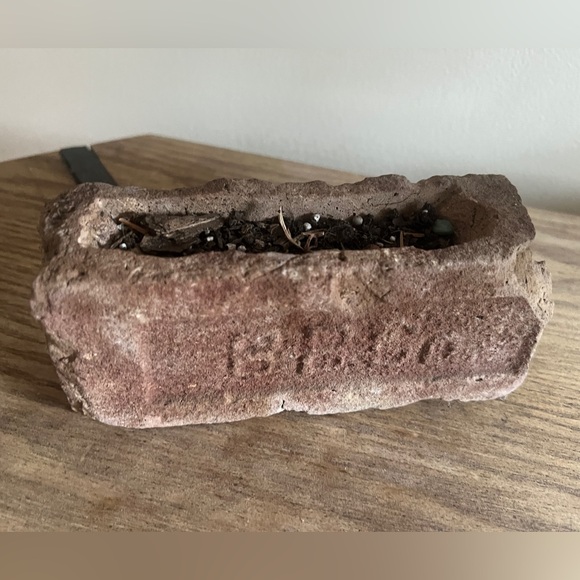 Brick Planter - Picture 2 of 2